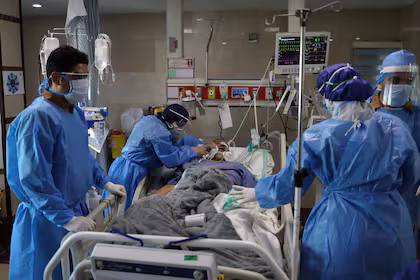 iran-supera-los-3000-fallecidos-por-coronavirus-JCAJ2S7PHJHN5FXEBCHH2IQNGM
